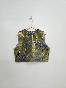 Velvet Jungle Print Vest: Sleeveless Statement Outerwear - Product Image 5