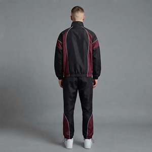 Ensemble de survêtement décontracté en nylon réfléchissant grande taille pour homme, coupe-vent respirant avec empiècements, style streetwear - Product Image 3
