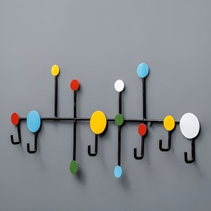 Porte-manteau mural en acier inoxydable, 6 crochets, doré/noir, robuste, pour vêtements et chapeaux - Product Image 3