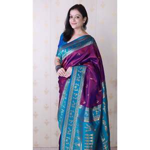 Sari Tradicional de Seda Suave Morada con Bordado Zari y Arte Warli para Mujer - Product Image 5