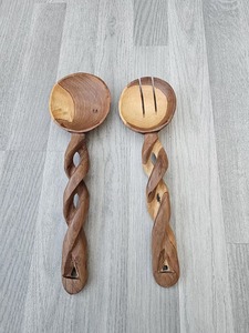 Wooden spoon Handmade Wooden Rice Spoon Solid Wood Kitchen Utensil for Serving Salad Soup Long Handle Smooth Polished - Product Image 4