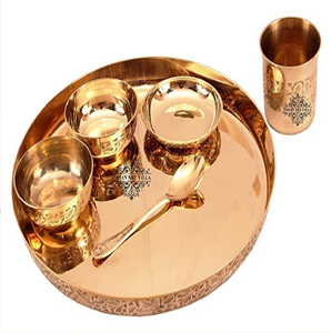 Ensemble de thali en bronze bicolore Kansa avec décor floral en filigrane, bols et verre, disponible à prix de gros. - Product Image 5