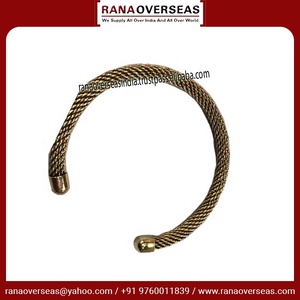 Brazalete Ajustable de Latón de Alta Calidad en Oferta, Brazalete Abierto Clásico y Moderno para Mujeres y Niñas - Product Image 6