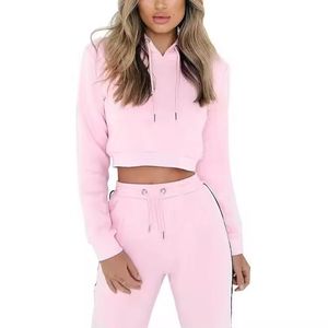 Ensemble 2 pièces tendance pour femme : Crop Top et pantalon en maille unie à manches courtes – Idéal pour les loisirs estivaux - Product Image 3