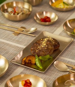 NOBBAN Piatto Rettangolare in Bronzo Coreano Forgiato a Mano di Qualità Premium - Product Image 6