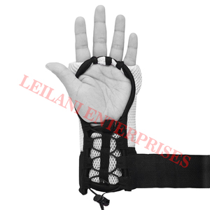 Guantes Interiores de Espuma para Boxeo, MMA y Kickboxing, Hechos a Medida por el Fabricante, Transpirables, con Protección para Muñecas y Nudillos - Product Image 4