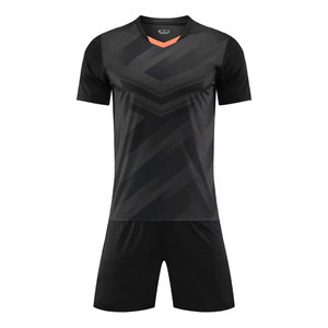 Uniforme de Fútbol Active Match, Tejido de Secado Rápido, Ajuste Cómodo, Ideal para Entrenamiento en Equipo y Rendimiento en Torneos - Product Image 1
