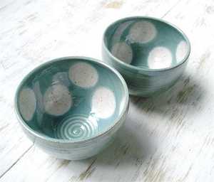 Bol à riz en céramique rond style Wabi Sabi, glaçure mouchetée, fait main, vaisselle en céladon pour servir - Product Image 4