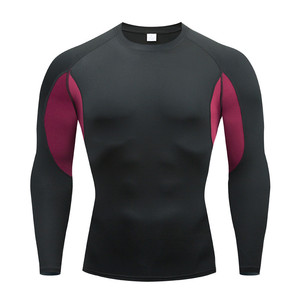 Compression Tops Supplier Flexible <b>Men</b> Compression Shirts Breathable Athletic Sportswear Manufacturer Running Compression Shirt - Product Image 1