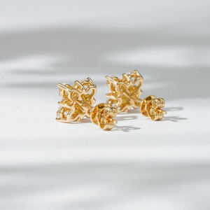 Boucles d'oreilles en diamant de laboratoire, bijoux, 2,0 carats, en forme de fleur, clous en grappe, en or jaune 14K/18K, prix de gros, bijoux de mariage - Product Image 4