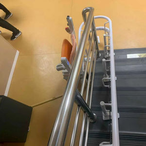 Elevador de Escaleras Hidráulico Plegable de Alta Calidad, Hecho a Medida, con Capacidad de Carga de 150 kg, Mástil Vertical, Ahorra Espacio, Nuevo - Product Image 1