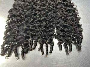 Extensions de cheveux humains ondulés bruts non traités à 100 %, cheveux humains bouclés indiens purs, acheter directement auprès d'un fournisseur indien - Product Image 5