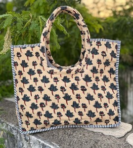 Bolso Redondo Acolchado de Algodón para Mujer, Bolso Circular Ligero y Elegante - Product Image 4