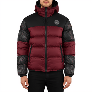 Blouson matelassé de luxe pour homme avec empiècements cramoisies et construction isolante haut de gamme pour l'hiver - Product Image 2