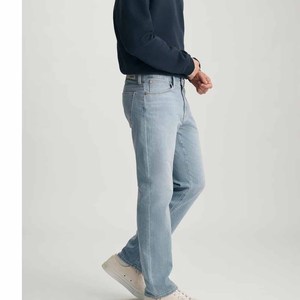 Custom Men's Modern Slim Stretch Denim Jeans Light Blue Vintage Wash Tapered Leg Jeans for Men Casual Style Spring Wear - Product Image 2