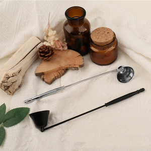 Accessoires pour bougies modernes et minimalistes : Éteignoir à bougie en acier inoxydable avec couvercle, éteignoir à mèche, décoration d'intérieur, cadeau - Product Image 2