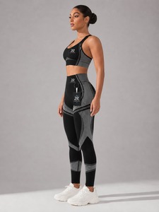 Ensemble de yoga pour femme, 2 pièces, respirant, écologique, séchage rapide, nouvelle collection, qualité supérieure, personnalisable, OEM ODM - Product Image 6