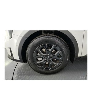 Kia Sorento HEV 2024, 1.6, 2WD, Estándar de Emisiones Euro V, Asientos de Cuero, Volante a la Izquierda, Caja de Cambios Automática, 12,252 km - Product Image 5