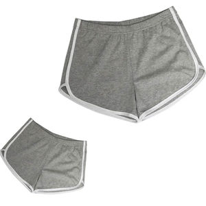 Esta colección de pantalones cortos para mujer de marca privada ofrece un ajuste deportivo superior para las usuarios, al tiempo que garantiza una comodidad de primera. - Product Image 5