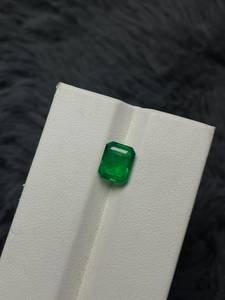 Piedra preciosa de esmeralda natural, corte esmeralda, verde, rectangular, suelta, para la elaboración de joyas. - Product Image 2
