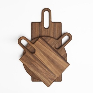 Tabla de cortar grande de madera rectangular con mango, patrón de grano natural, para preparación de alimentos - Product Image 3