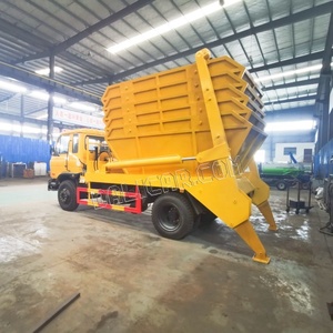 Hot Sale Dongfeng 4X2 8 Cbm Rear Loader Manual Transmission Diesel Engine &amp; Gearbox Waste <strong>Garbage</strong> <strong>Truck</strong> - Product Image 6