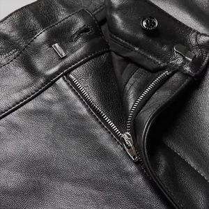 Pantalon Moto Décontracté Léger en Cuir Noir pour Homme avec Fausses Fermetures Éclair, Taille Mi-Haute, Coupe Droite, Style Hiver 2027 - Product Image 2