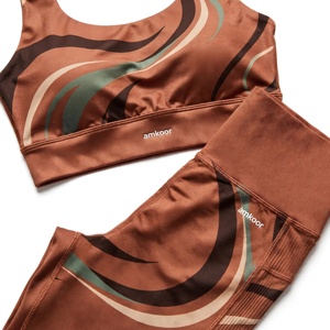 Ensemble de yoga 2 pièces Amkoor pour femme : Soutien-gorge de sport dos nageur et Legging taille haute longueur intégrale, motif uni, en polyester anti-transpiration à séchage rapide - Product Image 6
