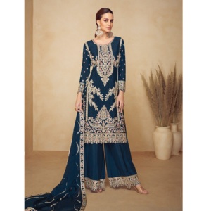 Nouvelle arrivée : Salwar Kameez pakistanais en pure viscose et soie chinon, avec broderies lourdes et cordons, pour la vente à l'exportation - Product Image 1