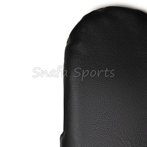 Cheap Price Customized Winter <b>Warm</b> Genuine Sheepskin Fur Leather Women Patterned Mittens <b>Gloves</b> Made by Pakistan - Product Image 5