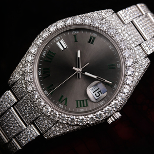 Reloj de Hombre con Esfera Cuadrada, Movimiento de Cuarzo, Completamente Cubierto de Diamantes VVS Moissanite, Acero Inoxidable, Estilo Ejecutivo, Personalizable, 41 mm - Product Image 3