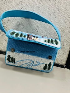 Sac à bandoulière bleu perlé avec patch brodé, étiquette personnalisée, motif paysage, doublure en coton, style tendance pour usage quotidien et cadeaux - Product Image 5