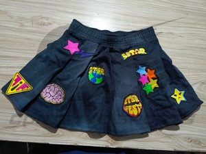 Jupes mini vintage lavées pour femmes, 420g, style sport, 100% coton, jupes décontractées pour femmes avec patchs brodés et imprimés - Product Image 4