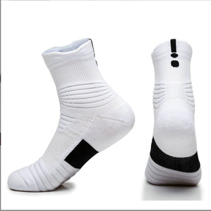 Calcetines de Baloncesto de Poliéster para Hombre al por Mayor, Calcetines Deportivos Térmicos Transpirables con Diseño de Letras Vintage, Paquete a Granel - Product Image 6