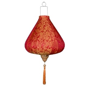 Linterna de seda vietnamita vintage hecha a mano en Hoi An Ideal para decoración del hogar Festival de bodas Tet y celebración al aire libre - Product Image 3