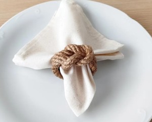Anneau de serviette en corde de jute : Décoration de table de mariage nautique / bohème / rustique - Product Image 3