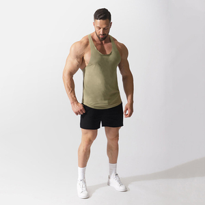 Camiseta sin mangas para hombre, estilo racerback, color sólido, estilo casual de punto, verde oliva, camiseta sin mangas blanca para hombre con estampado Beach Club - Product Image 3