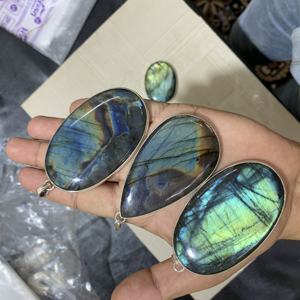 Collier multi-pendentifs en argent sterling 92,5 avec serti clos et labradorite - Product Image 2