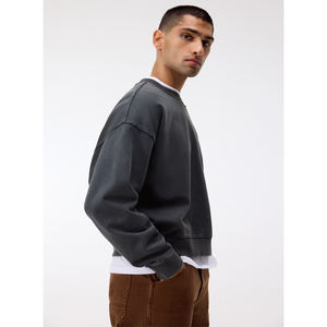 Sweat-shirt à col rond et épaules tombantes en molleton 100 % coton pour homme et femme, style streetwear, coupe oversize, vente en gros, OEM - Product Image 4