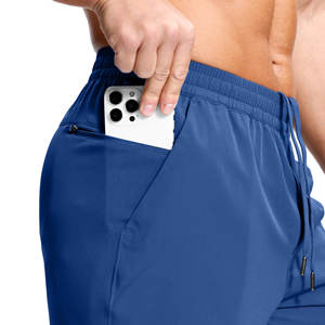 Shorts de tennis pour hommes en polyester de haute qualité, légers, à taille élastique avec cordon de serrage, extensibles, respirants et à séchage rapide - Product Image 3