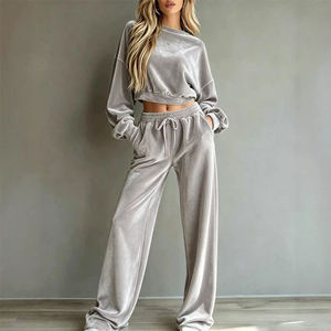 Ensemble deux pièces en velours crème pour femme, coupe ample, couleur unie, décontracté, toutes saisons, sweat-shirt et pantalon, manches longues, col rond, longueur longue - Product Image 2