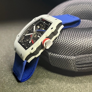 Reloj de Lujo para Hombre RM 67-02 Alexis Pinturault, Esqueleto de Carbono Azul y Blanco, Reloj de Diseño Mecánico Automático - Product Image 4