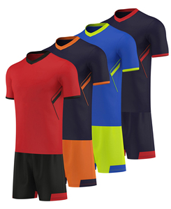 เสื้อกีฬากลางแจ้งแขนสั้นสำหรับผู้ชาย ระบายอากาศได้ดี ป้องกันแบคทีเรีย พิมพ์ลายแบบซับลิเมชั่น ขนาดและสีตามสั่ง MOQ ต่ำ - Product Image 5