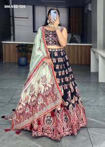 Proveedor de conjuntos de lehenga-choli y dupatta de seda artística de primera calidad para festivales, con estampado y trabajo de gota patti, de Surat. - Product Image 4