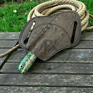 Cuchillo de caza estilo vaquero occidental hecho a mano, tipo Bull Cutter, de hoja fija con punta de gota y filo recto, con mango de acero raspado y empuñaduras de resina acrílica - Product Image 6