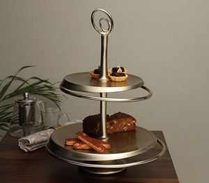 Support à cupcakes moderne à 2 niveaux en métal doré, plateau de service élégant à étages, présentoir décoratif pour desserts, pour mariage, fête, décoration de la maison - Product Image 1