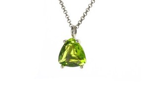 Colgante de Peridoto 100% Natural con Engaste Vintage en Plata de Ley S925, Corte Trillón, Cadena de Joyería, Regalos - Product Image 3