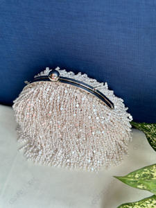 Pochette de soirée indienne de luxe à franges de perles, ornée de perles, avec cadre métallique, pour mariée et femme, pour mariage - Product Image 3