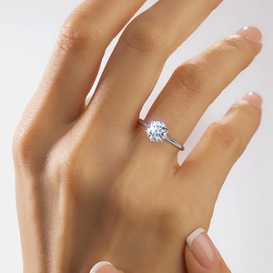 Bague de fiançailles solitaire en diamant rond brillant de 2 carats, cultivé en laboratoire, or blanc 14 carats, bijoux de mariage personnalisés - Product Image 4