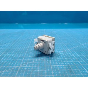 Interruptor de Presión de Vacío Digital SMC ZSE30A-C4H-B-M, Usado, Piezas de Equipos Semiconductores Legacy - Product Image 3